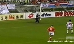 荷兰足球媒体爆料视频,揭秘足球巨星转会内幕